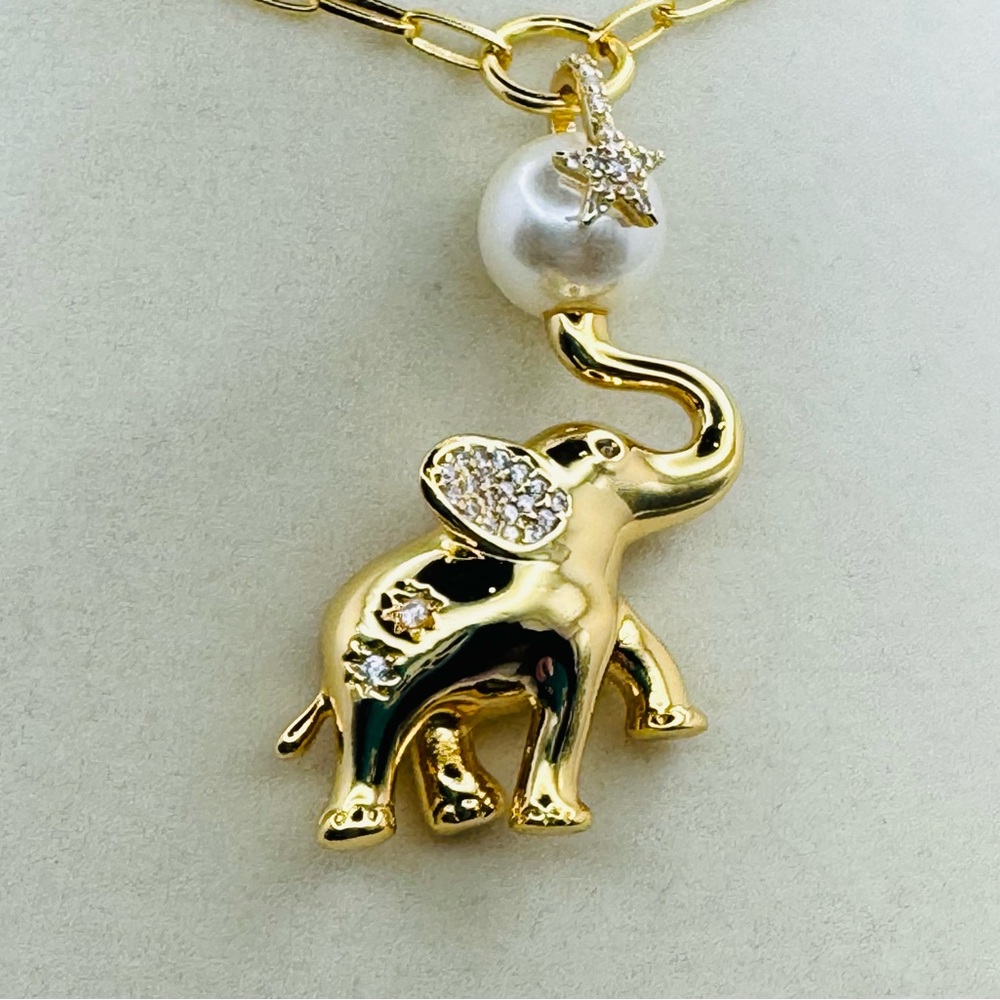 $148 Kate Spade Winter Carnival Elephant Necklace